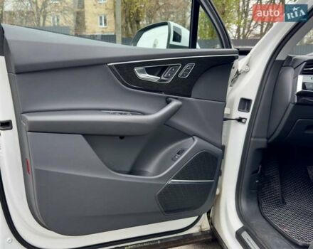 Белый Ауди Ку 7, объемом двигателя 3 л и пробегом 138 тыс. км за 43500 $, фото 14 на Automoto.ua