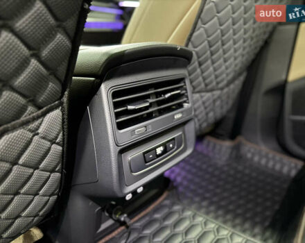 Белый Ауди Ку 7, объемом двигателя 3 л и пробегом 124 тыс. км за 45500 $, фото 16 на Automoto.ua