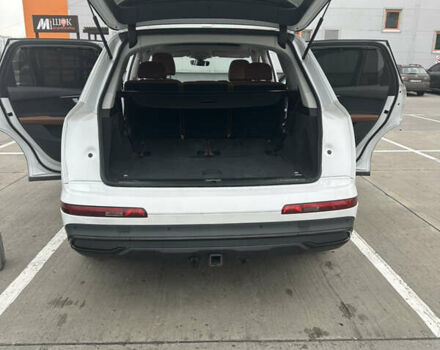 Белый Ауди Ку 7, объемом двигателя 3 л и пробегом 94 тыс. км за 58000 $, фото 8 на Automoto.ua