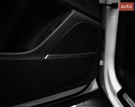 Белый Ауди Ку 7, объемом двигателя 3 л и пробегом 110 тыс. км за 47900 $, фото 17 на Automoto.ua