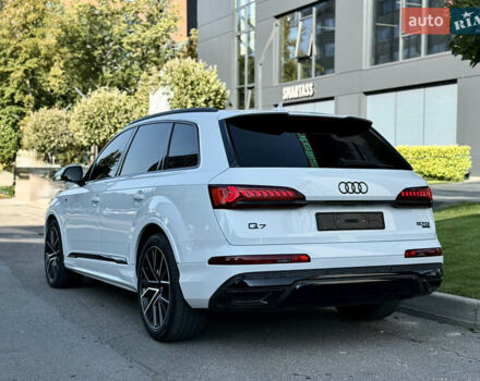 Білий Ауді Ку 7, об'ємом двигуна 2.97 л та пробігом 81 тис. км за 61900 $, фото 21 на Automoto.ua