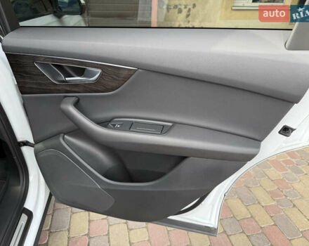 Белый Ауди Ку 7, объемом двигателя 2.97 л и пробегом 93 тыс. км за 63500 $, фото 15 на Automoto.ua