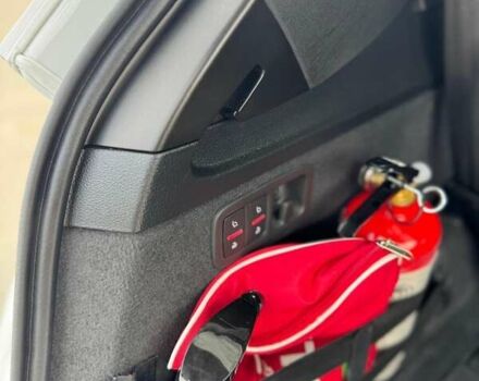 Ауді Ку 7 2021 у Києві на Automoto.ua Білий Ауді Ку 7, об'ємом двигуна 1.98 л та пробігом 84 тис. км за 52000 $, фото 27 на Automoto.ua