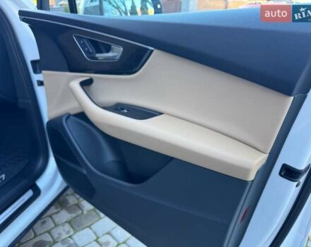 Белый Ауди Ку 7, объемом двигателя 1.98 л и пробегом 83 тыс. км за 43500 $, фото 42 на Automoto.ua