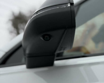 Белый Ауди Ку 7, объемом двигателя 3 л и пробегом 141 тыс. км за 73900 $, фото 20 на Automoto.ua