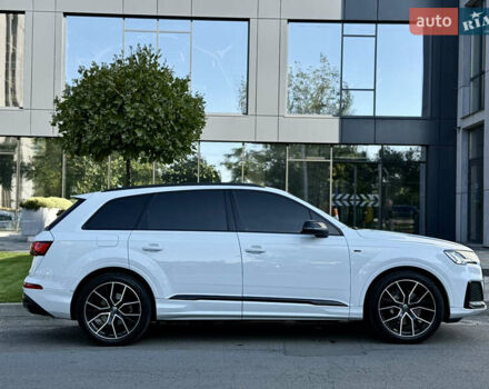 Білий Ауді Ку 7, об'ємом двигуна 2.97 л та пробігом 81 тис. км за 61900 $, фото 12 на Automoto.ua