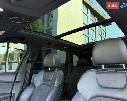 Білий Ауді Ку 7, об'ємом двигуна 2.97 л та пробігом 81 тис. км за 61900 $, фото 35 на Automoto.ua