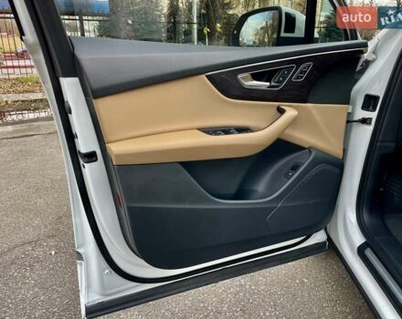 Белый Ауди Ку 7, объемом двигателя 1.98 л и пробегом 30 тыс. км за 42000 $, фото 11 на Automoto.ua