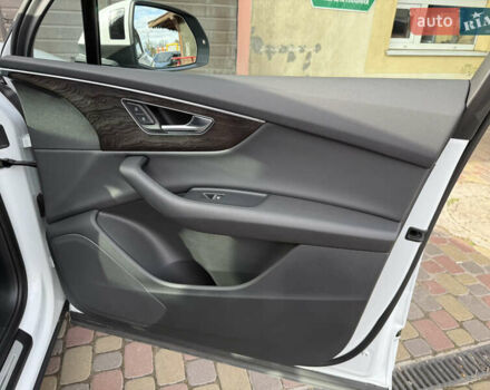 Белый Ауди Ку 7, объемом двигателя 2.97 л и пробегом 93 тыс. км за 63500 $, фото 14 на Automoto.ua