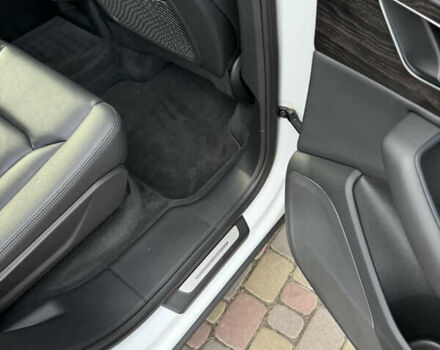 Белый Ауди Ку 7, объемом двигателя 2.97 л и пробегом 93 тыс. км за 63500 $, фото 17 на Automoto.ua