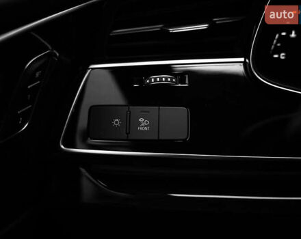 Белый Ауди Ку 7, объемом двигателя 3 л и пробегом 110 тыс. км за 47900 $, фото 23 на Automoto.ua