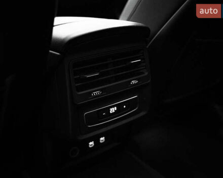 Белый Ауди Ку 7, объемом двигателя 3 л и пробегом 110 тыс. км за 47900 $, фото 24 на Automoto.ua