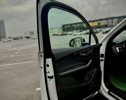 Белый Ауди Ку 7, объемом двигателя 3 л и пробегом 65 тыс. км за 45500 $, фото 8 на Automoto.ua