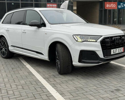 Белый Ауди Ку 7, объемом двигателя 3 л и пробегом 141 тыс. км за 73900 $, фото 7 на Automoto.ua