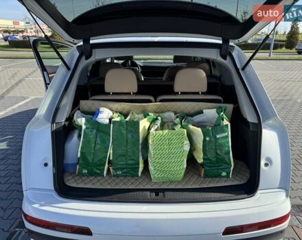 Білий Ауді Ку 7, об'ємом двигуна 2.97 л та пробігом 67 тис. км за 75000 $, фото 17 на Automoto.ua