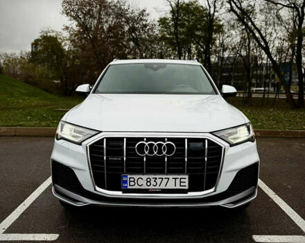 Белый Ауди Ку 7, объемом двигателя 3 л и пробегом 65 тыс. км за 45500 $, фото 1 на Automoto.ua