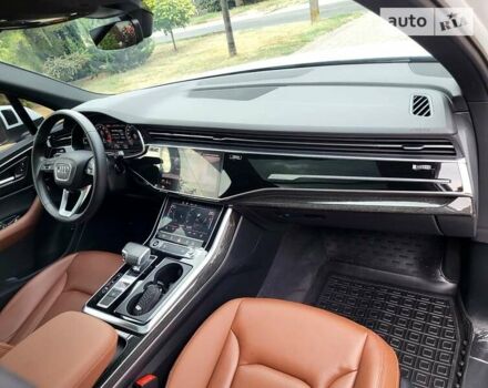 Білий Ауді Ку 7, об'ємом двигуна 2 л та пробігом 48 тис. км за 45600 $, фото 10 на Automoto.ua