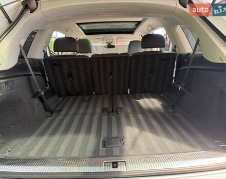 Білий Ауді Ку 7, об'ємом двигуна 3 л та пробігом 59 тис. км за 62700 $, фото 10 на Automoto.ua