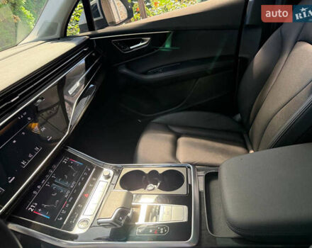 Білий Ауді Ку 7, об'ємом двигуна 3 л та пробігом 59 тис. км за 62700 $, фото 27 на Automoto.ua