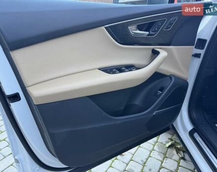 Белый Ауди Ку 7, объемом двигателя 1.98 л и пробегом 83 тыс. км за 43500 $, фото 73 на Automoto.ua