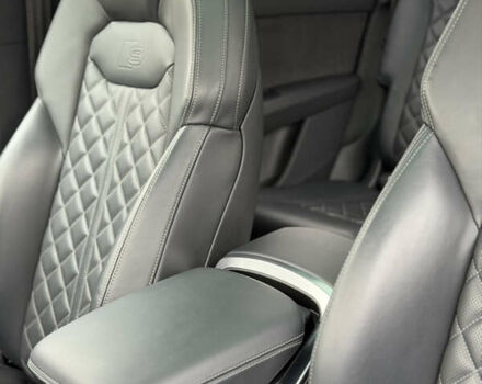 Белый Ауди Ку 7, объемом двигателя 3 л и пробегом 141 тыс. км за 73900 $, фото 27 на Automoto.ua