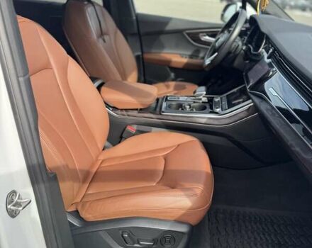 Ауді Ку 7 2021 у Києві на Automoto.ua Білий Ауді Ку 7, об'ємом двигуна 1.98 л та пробігом 84 тис. км за 52000 $, фото 12 на Automoto.ua