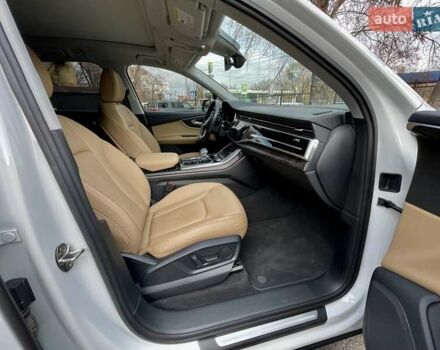 Белый Ауди Ку 7, объемом двигателя 1.98 л и пробегом 30 тыс. км за 42000 $, фото 17 на Automoto.ua