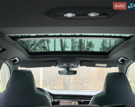 Белый Ауди Ку 7, объемом двигателя 3 л и пробегом 141 тыс. км за 73900 $, фото 48 на Automoto.ua