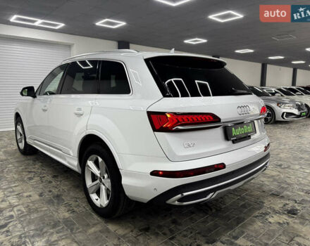 Белый Ауди Ку 7, объемом двигателя 2 л и пробегом 45 тыс. км за 51900 $, фото 5 на Automoto.ua