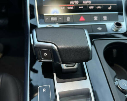 Білий Ауді Ку 7, об'ємом двигуна 3 л та пробігом 45 тис. км за 50000 $, фото 24 на Automoto.ua