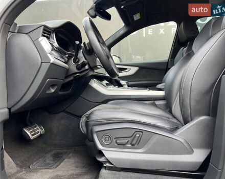 Білий Ауді Ку 7, об'ємом двигуна 3 л та пробігом 117 тис. км за 58200 $, фото 28 на Automoto.ua