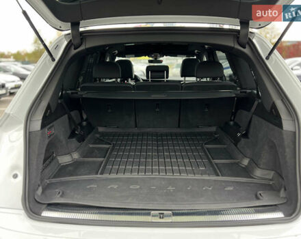 Білий Ауді Ку 7, об'ємом двигуна 3 л та пробігом 24 тис. км за 49999 $, фото 27 на Automoto.ua