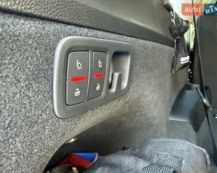 Білий Ауді Ку 7, об'ємом двигуна 3 л та пробігом 15 тис. км за 57000 $, фото 16 на Automoto.ua