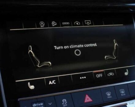 Ауди Ку 7 2022 в Ивано-Франковске на Automoto.ua Белый Ауди Ку 7, объемом двигателя 3 л и пробегом 45 тыс. км за 35000 $, фото 14 на Automoto.ua