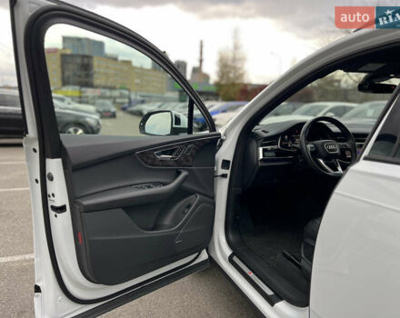 Білий Ауді Ку 7, об'ємом двигуна 3 л та пробігом 24 тис. км за 49999 $, фото 17 на Automoto.ua