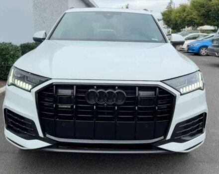 Белый Ауди Ку 7, объемом двигателя 2 л и пробегом 12 тыс. км за 27000 $, фото 1 на Automoto.ua