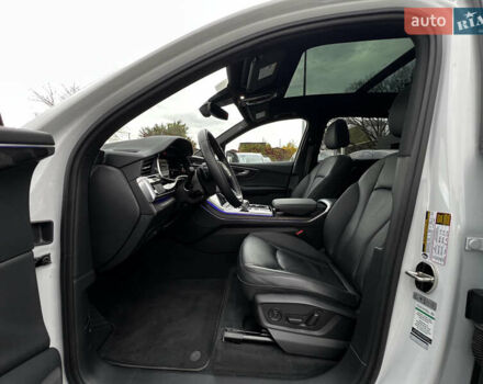 Білий Ауді Ку 7, об'ємом двигуна 3 л та пробігом 24 тис. км за 49999 $, фото 21 на Automoto.ua