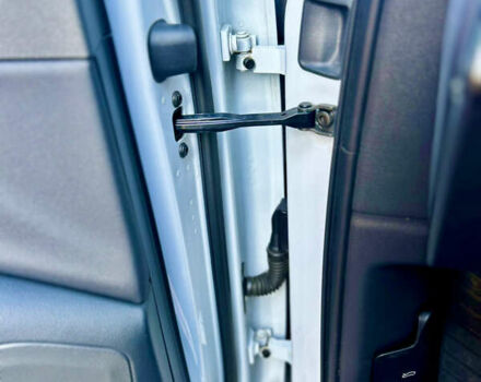 Білий Ауді Ку 7, об'ємом двигуна 1.98 л та пробігом 67 тис. км за 47700 $, фото 11 на Automoto.ua