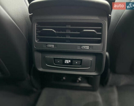 Білий Ауді Ку 7, об'ємом двигуна 3 л та пробігом 24 тис. км за 49999 $, фото 50 на Automoto.ua