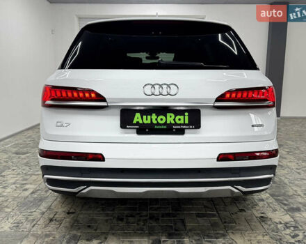 Белый Ауди Ку 7, объемом двигателя 2 л и пробегом 45 тыс. км за 51900 $, фото 4 на Automoto.ua