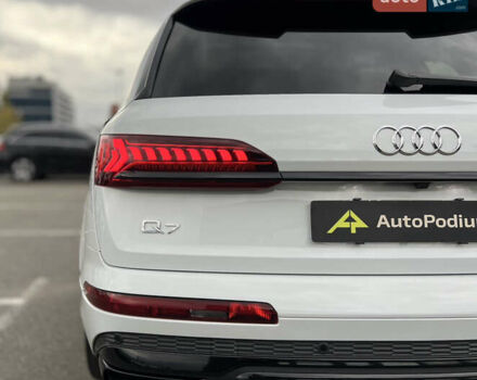 Білий Ауді Ку 7, об'ємом двигуна 3 л та пробігом 24 тис. км за 49999 $, фото 26 на Automoto.ua