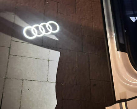 Білий Ауді Ку 7, об'ємом двигуна 1.98 л та пробігом 67 тис. км за 49700 $, фото 29 на Automoto.ua