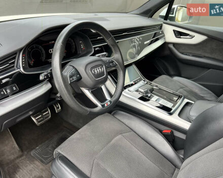 Білий Ауді Ку 7, об'ємом двигуна 3 л та пробігом 117 тис. км за 58200 $, фото 27 на Automoto.ua