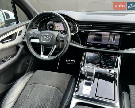 Білий Ауді Ку 7, об'ємом двигуна 3 л та пробігом 117 тис. км за 58200 $, фото 16 на Automoto.ua