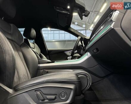 Білий Ауді Ку 7, об'ємом двигуна 3 л та пробігом 118 тис. км за 62000 $, фото 35 на Automoto.ua