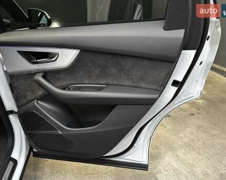 Білий Ауді Ку 7, об'ємом двигуна 3 л та пробігом 118 тис. км за 62000 $, фото 43 на Automoto.ua