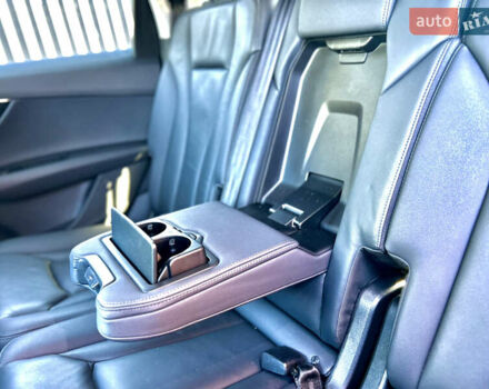 Білий Ауді Ку 7, об'ємом двигуна 1.98 л та пробігом 67 тис. км за 49700 $, фото 24 на Automoto.ua