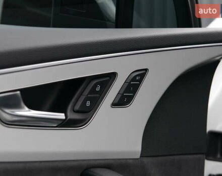 Белый Ауди Ку 7, объемом двигателя 2.97 л и пробегом 91 тыс. км за 76500 $, фото 32 на Automoto.ua