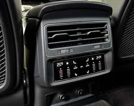 Білий Ауді Ку 7, об'ємом двигуна 3 л та пробігом 118 тис. км за 62000 $, фото 38 на Automoto.ua