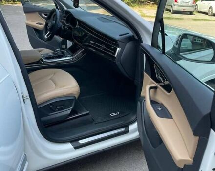 Білий Ауді Ку 7, об'ємом двигуна 1.98 л та пробігом 22 тис. км за 50999 $, фото 10 на Automoto.ua